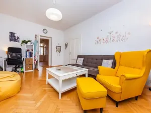 Pronájem bytu 2+1, Praha - Kobylisy, U třešňovky, 68 m2