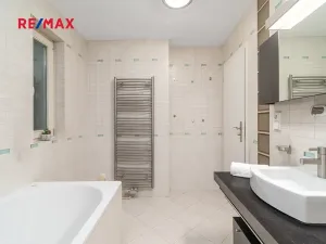 Prodej bytu 3+kk, Praha - Holešovice, Dobrovského, 107 m2