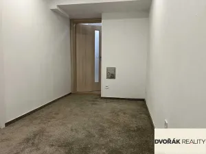 Pronájem bytu 2+1, Řevnice, Švabinského, 45 m2