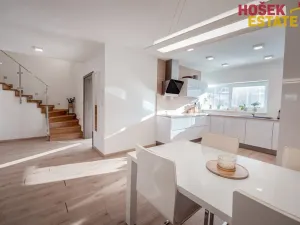 Prodej rodinného domu, Ochoz u Brna, Pod Skalkou, 156 m2