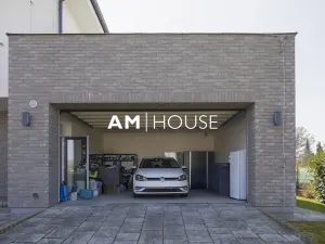 Prodej rodinného domu, Praha - Pitkovice, Křemenáčová, 330 m2