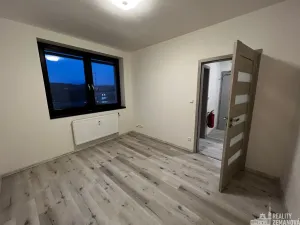 Pronájem bytu 2+kk, Praha - Malá Chuchle, Paroplavební, 44 m2