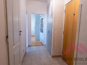 Pronájem bytu 1+1, Praha - Záběhlice, Na Chodovci, 39 m2