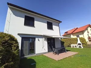 Pronájem rodinného domu, Vyžlovka, U Pískovny, 142 m2