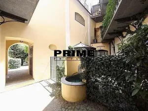 Pronájem bytu 4+1, Praha - Malá Strana, Vlašská, 170 m2