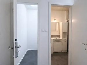 Pronájem bytu 1+kk, Kroměříž, Oskol, 28 m2