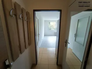 Pronájem bytu 1+kk, Děčín, Želenická, 25 m2
