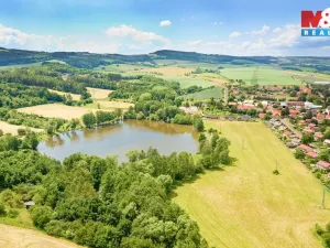 Prodej pozemku pro bydlení, Lubenec, 735 m2