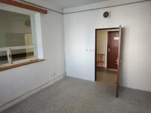 Pronájem kanceláře, Skuteč, Husova, 15 m2
