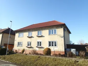Prodej bytu 2+1, Úhřetice, 55 m2