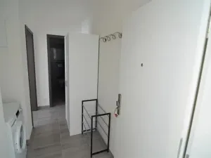 Pronájem bytu 1+kk, Vestec, U Hrubých, 35 m2
