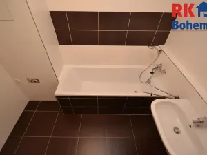 Pronájem bytu 2+kk, Praha - Háje, Jurkovičova, 52 m2