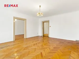 Prodej bytu 4+1, Praha - Malá Strana, Valdštejnská, 117 m2