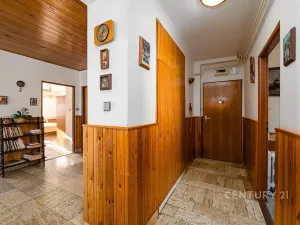 Prodej bytu 3+1, Plzeň, Na Bradlavce, 104 m2