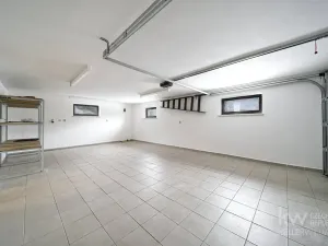 Pronájem rodinného domu, Plzeň, K Řečici, 240 m2