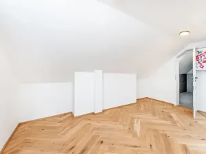 Prodej bytu 4+kk, Praha - Vršovice, Žitomírská, 120 m2