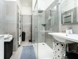 Prodej bytu 4+kk, Praha - Holešovice, Letohradská, 79 m2