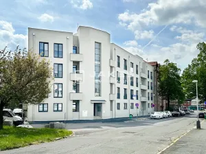 Pronájem bytu 2+kk, Kolín, Zengrova, 45 m2