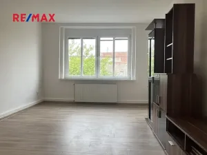 Pronájem bytu 3+1, Kladno, Poštovní náměstí, 89 m2