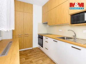 Pronájem bytu 3+kk, Pardubice - Zelené Předměstí, S. K. Neumanna, 62 m2