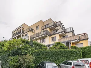 Pronájem bytu 2+kk, Praha - Řeporyje, Wiesenthalova, 59 m2
