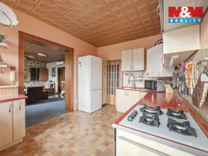 Prodej bytu 3+1, Červený Kostelec, Jiráskova, 93 m2