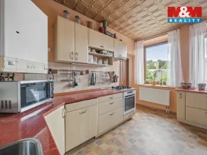 Prodej bytu 3+1, Červený Kostelec, Jiráskova, 93 m2