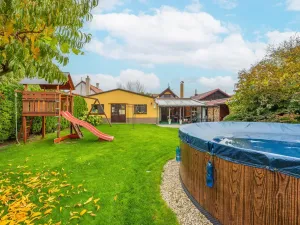 Prodej rodinného domu, Hradištko, 241 m2