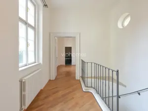 Pronájem bytu 4+kk, Praha - Malá Strana, Vlašská, 179 m2