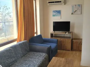 Prodej bytu 2+kk, Nesebar, Bulharsko, 88 m2