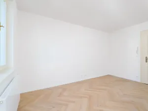 Prodej bytu 2+kk, Praha - Žižkov, Bořivojova, 38 m2