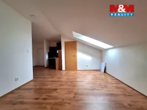 Pronájem bytu 2+kk, Rostoklaty - Nová Ves II, 47 m2