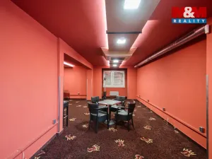 Pronájem obchodního prostoru, Rožnov pod Radhoštěm, Meziříčská, 180 m2