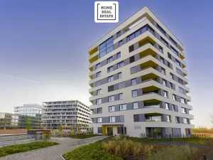 Pronájem garážového stání, Praha - Karlín, Sokolova, 18 m2