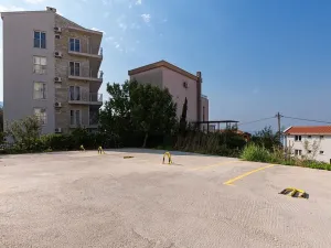 Prodej bytu 2+kk, Bečići, Černá Hora, 52 m2