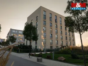 Prodej bytu 3+kk, Praha - Libeň, Novovysočanská, 64 m2