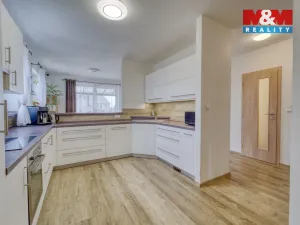 Prodej rodinného domu, Osek, 146 m2