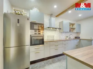 Prodej bytu 4+1, Černošice, Komenského, 109 m2