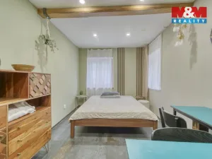 Prodej bytu 4+1, Černošice, Komenského, 109 m2