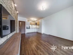 Pronájem bytu 2+kk, Olomouc, Janského, 78 m2