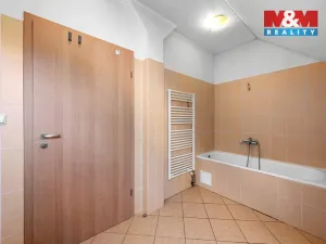 Prodej bytu 2+kk, Děčín - Děčín IV-Podmokly, Jungmannova, 84 m2