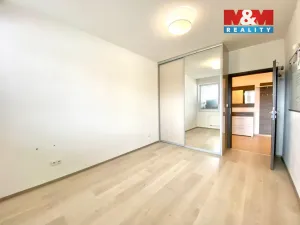 Pronájem bytu 3+kk, Zlín, Zelinova, 75 m2