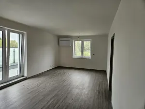 Pronájem bytu 3+kk, Ostrava, Dubová, 70 m2