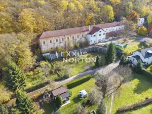 Prodej pozemku pro bydlení, Praha - Troja, V Podhoří, 598 m2