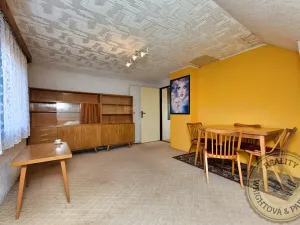 Prodej rodinného domu, Černuc, 240 m2