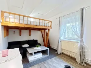 Pronájem bytu 1+1, Únětice, Josefská, 34 m2