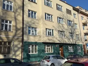 Prodej bytu 2+kk, Praha - Bubeneč, Lotyšská, 39 m2