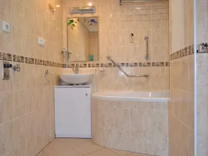 Prodej bytu 2+1, Ostrov, Lidická, 59 m2