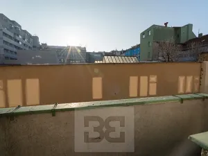 Pronájem bytu 2+1, Praha - Libeň, Sokolovská, 57 m2