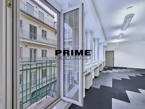 Pronájem kanceláře, Praha - Nové Město, Soukenická, 262 m2